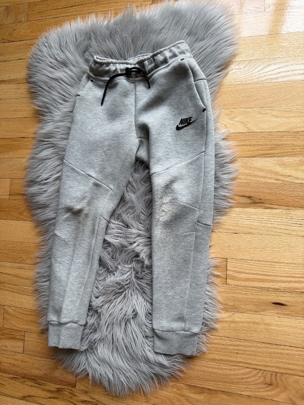 Nike Tech Fleece Pants - Picture 4 of 10